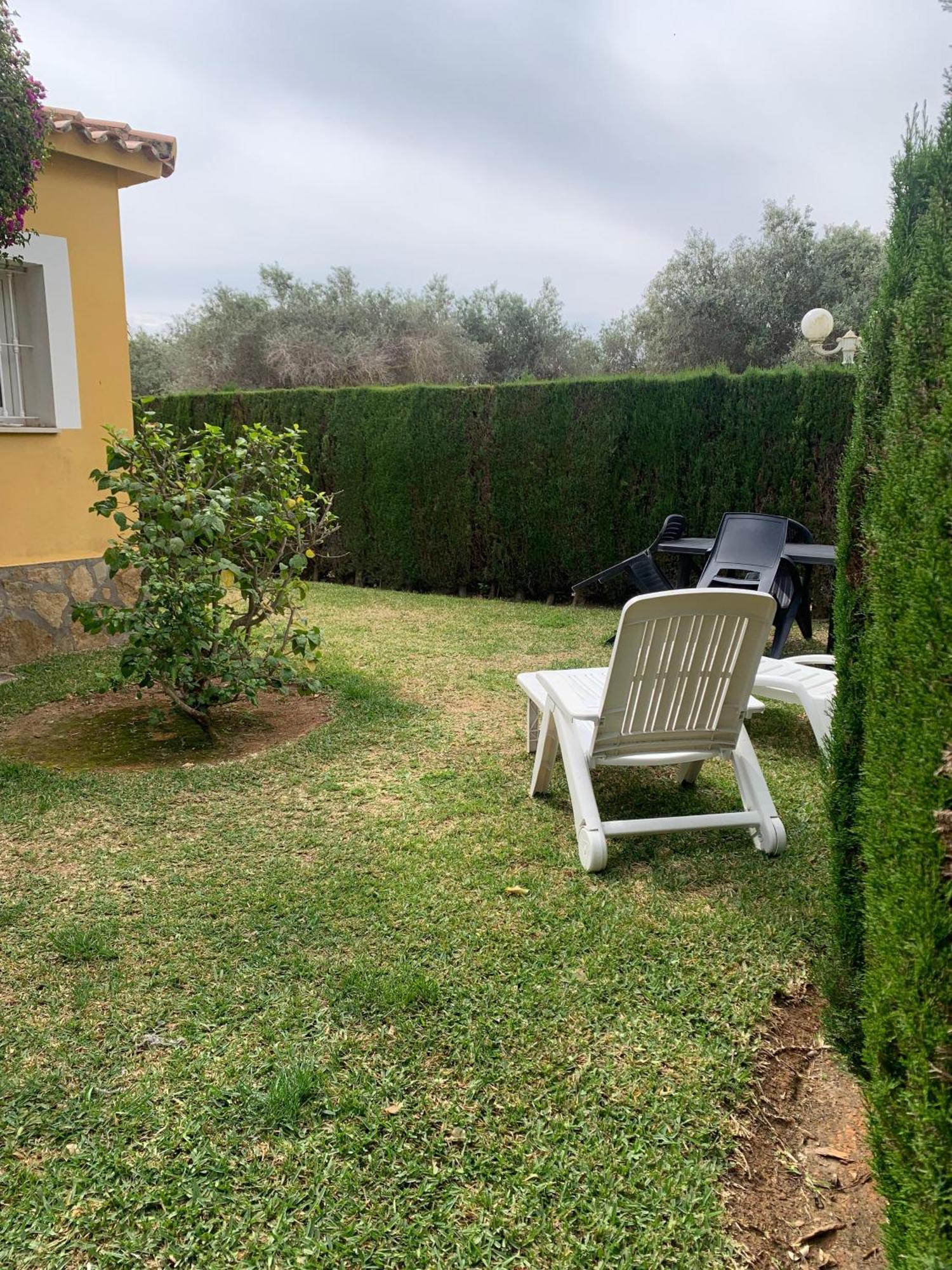 House With Garden At Oliva Nova Golf & Beach Resort Les Deveses Buitenkant foto
